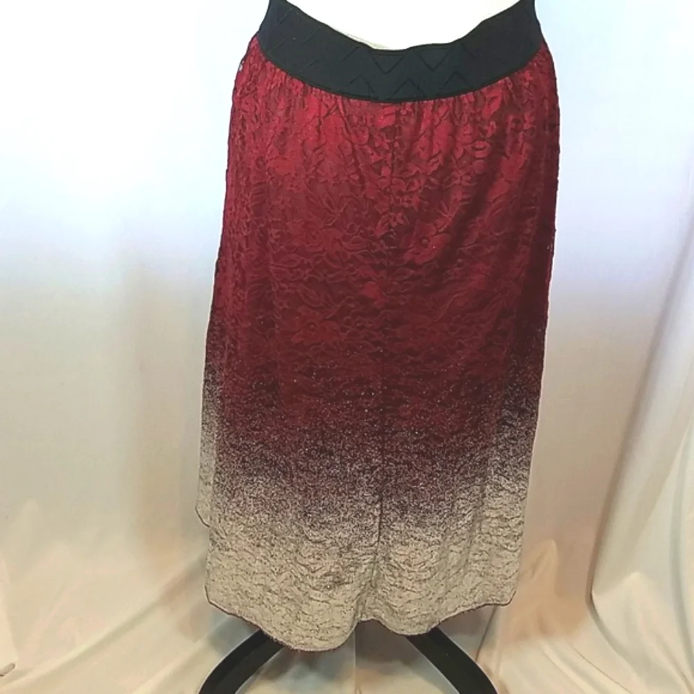 LuLaRoe Women's Gradient Wide Elastic Band Burgandy to Silver Lace Skirt Size XL